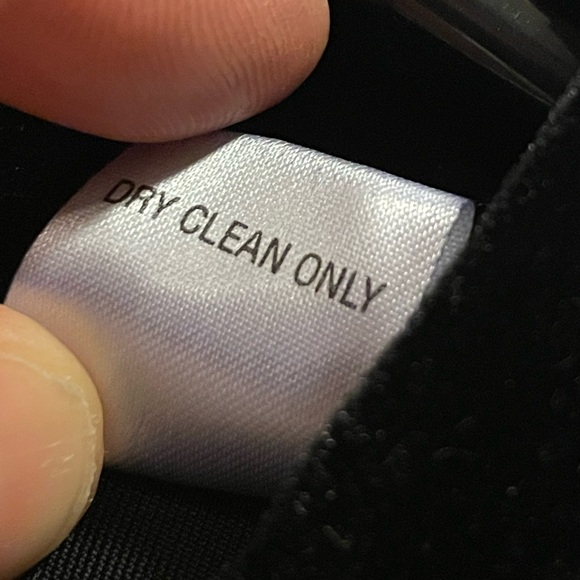 Women's Harvè Benard Holtzman Black Long Sleeve Velour Keyhole Top | Size Small - Picture 4 of 7